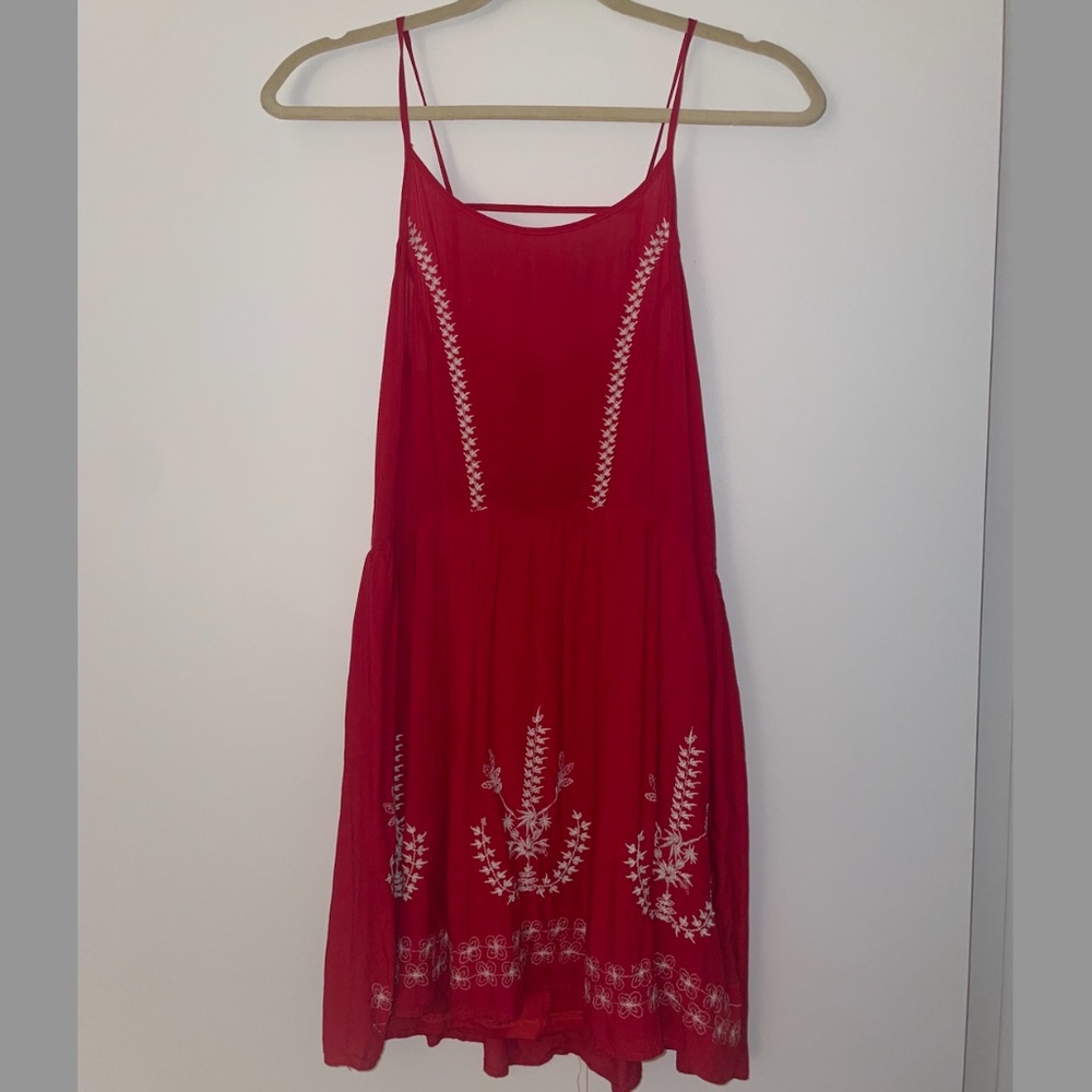 Red and White Rue 21 Flowy Dress Size Small